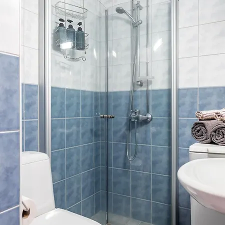 Compact With Balcony Next To Railway Station Apartment Lahti